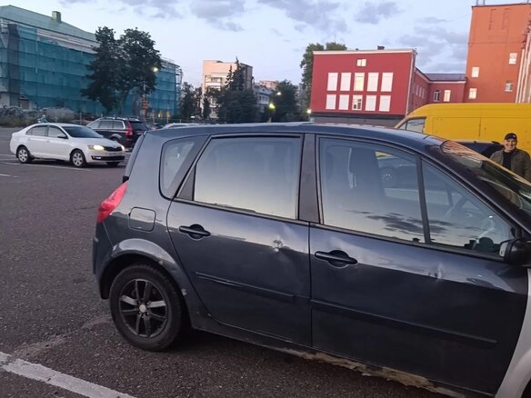 2008 Renault Scenic II Рестайлинг, серый, 300000 рублей