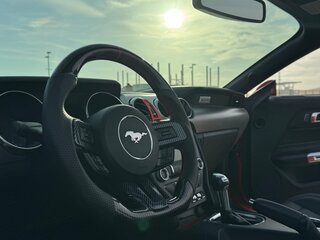 2018 Ford Mustang VI Рестайлинг, красный, 2250000 рублей, вид 1