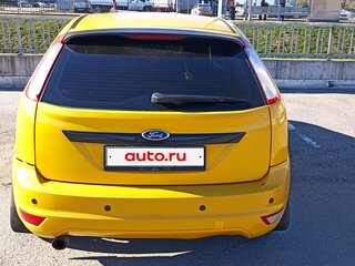 2011 Ford Focus II Рестайлинг, жёлтый, 615000 рублей, вид 2