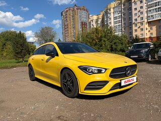 2020 Mercedes-Benz CLA 200 II (C118, X118), жёлтый, 3100000 рублей, вид 3