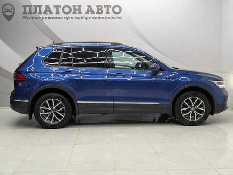 2021 Volkswagen Tiguan II Рестайлинг, синий, 2819000 рублей, вид 4