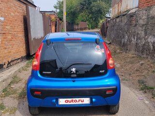 2010 Peugeot 107 I Рестайлинг, синий, 520000 рублей, вид 3