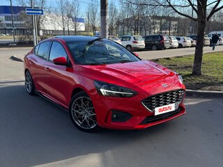 2021 Ford Focus IV, красный, 2100000 рублей, вид 1