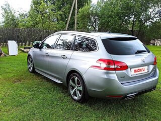 2017 Peugeot 308 II Рестайлинг, серебристый, 1366677 рублей, вид 5