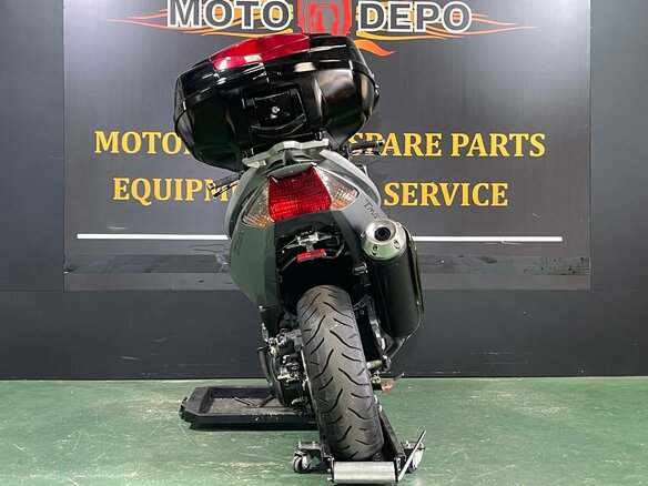 2011 Yamaha TMAX, серый, 429000 рублей - вид 21