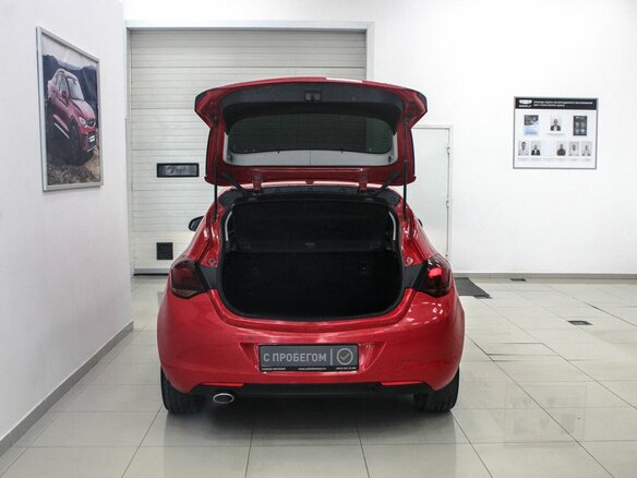 2012 Opel Astra J, красный - вид 4
