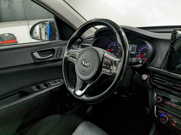 2018 Kia Optima IV, синий, 1440000 рублей - вид 23