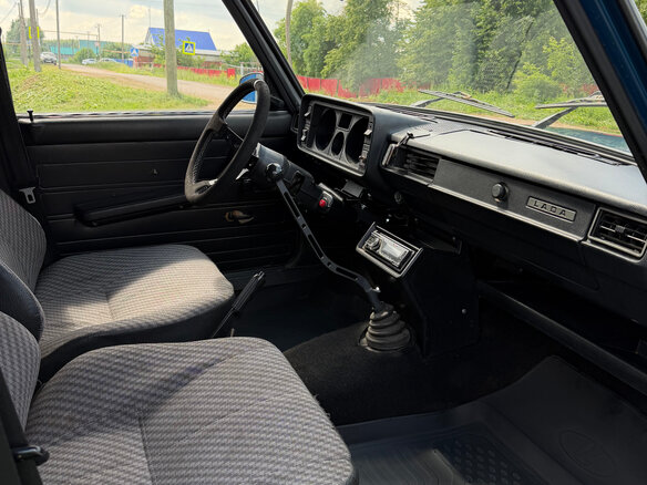 2009 Lada (ВАЗ) 2105, синий, 150000 рублей - вид 25