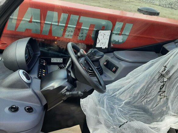 2024 Manitou MT, красный, 11320000 рублей - вид 8