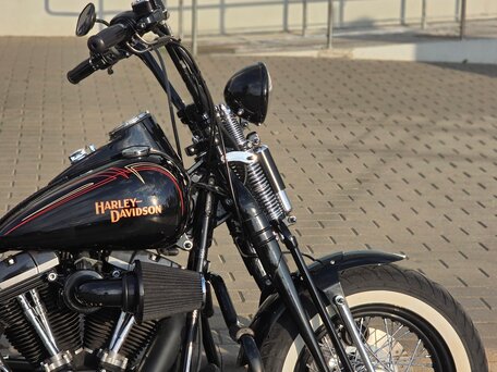 2010 Harley-Davidson Cross Bones, чёрный, 1750000 рублей, вид 4