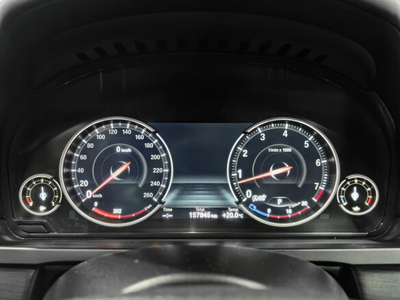 2013 BMW 7 серии Long 750Li xDrive V (F01/F02/F04) Рестайлинг, чёрный, 1620000 рублей - вид 22
