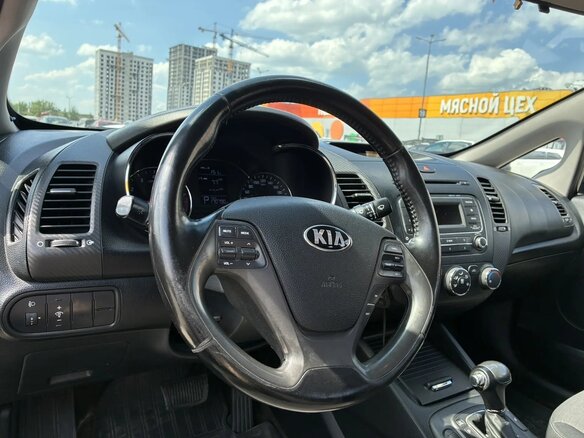 2013 Kia Cerato III, чёрный, 1065000 рублей - вид 10