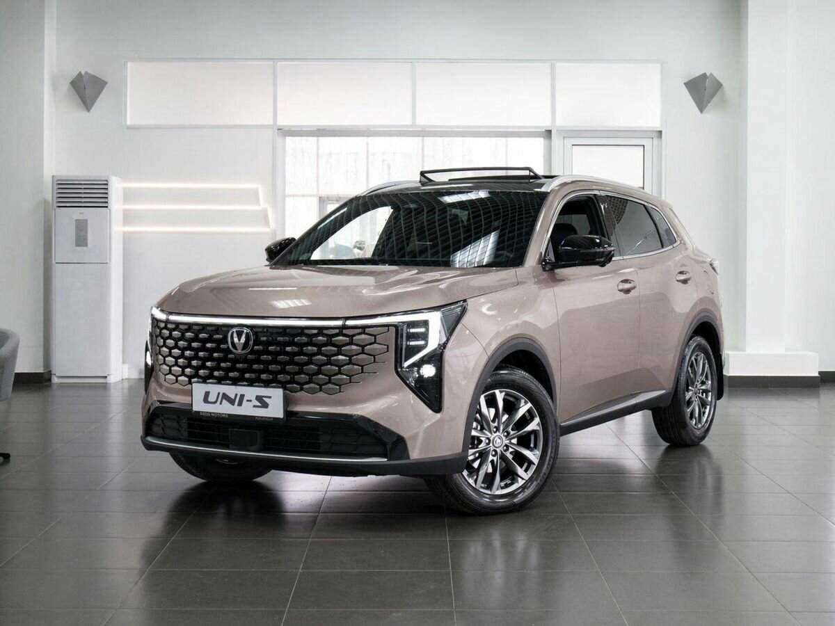Открыть фотографии: Changan UNI-S I Рестайлинг