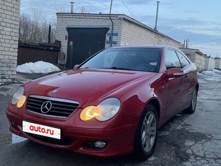 2003 Mercedes-Benz C-Класс 180 II (W203), красный, 600000 рублей, вид 1