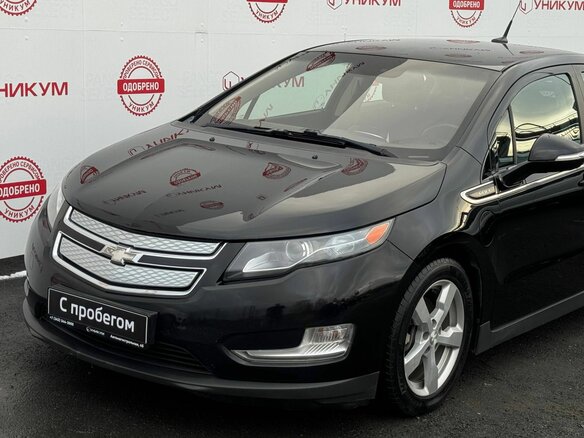2013 Chevrolet Volt I, чёрный, 1149000 рублей - вид 9