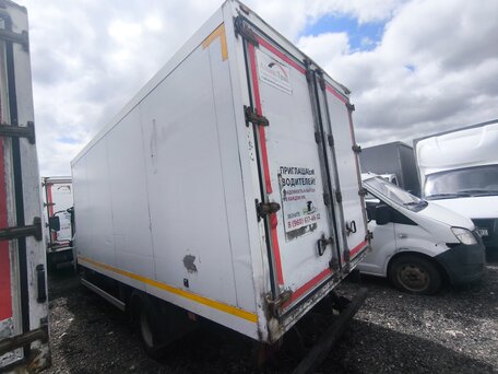 2019 Isuzu Elf (N-series), белый, 2400000 рублей, вид 5