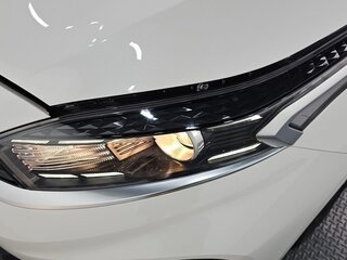 2024 Kia K3 II Рестайлинг, белый, 1950000 рублей, вид 3