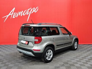2014 Skoda Yeti I Рестайлинг, бежевый, 855000 рублей, вид 5