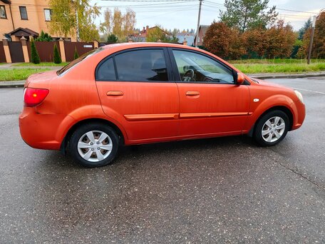 2010 Kia Rio II Рестайлинг, оранжевый, 420000 рублей, вид 5