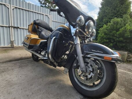 2005 Harley-Davidson Electra Glide, жёлтый, 550000 рублей, вид 1