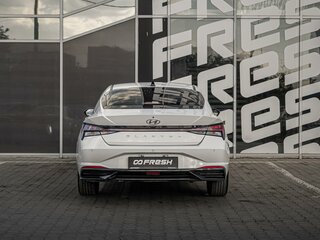 2022 Hyundai Elantra VII (CN7), белый, 2010000 рублей, вид 4