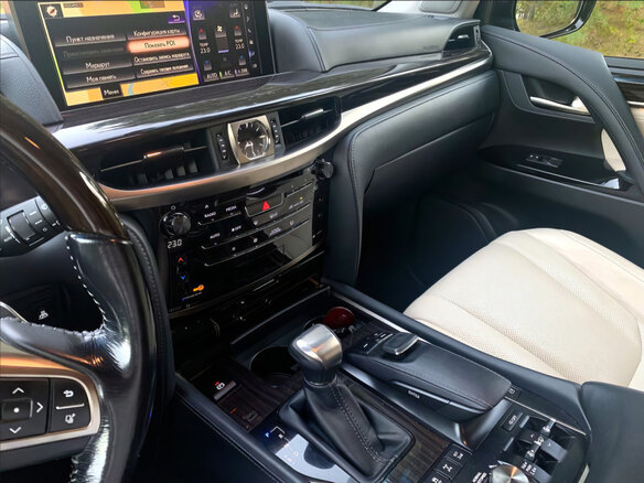 2016 Lexus LX 450d III Рестайлинг 2, белый, 5950000 рублей - вид 15