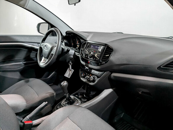 2019 Lada (ВАЗ) Vesta I, серебристый, 900000 рублей - вид 10