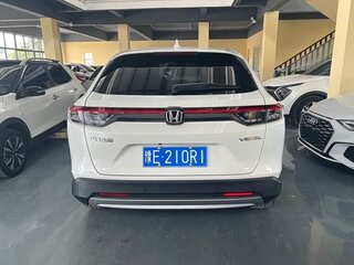 2023 Honda Vezel II, белый, 1480000 рублей, вид 5