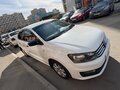 2019 Volkswagen Polo V Рестайлинг, белый, 900000 рублей - вид 3