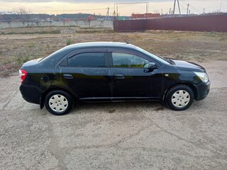 2013 Chevrolet Cobalt II, чёрный, 499999 рублей, вид 3