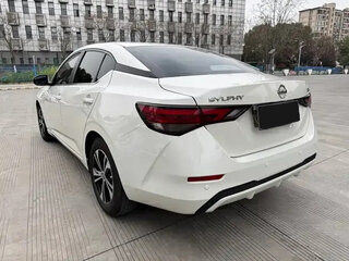 2022 Nissan Sylphy IV (B18), белый, 1100000 рублей, вид 4