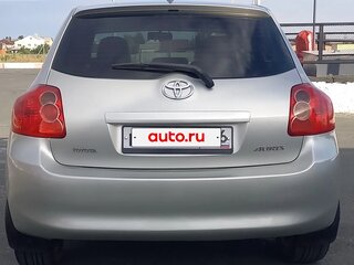 2008 Toyota Auris I, серебристый, 900000 рублей, вид 3