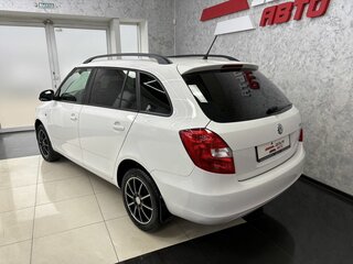 2012 Skoda Fabia II Рестайлинг, белый, 635000 рублей, вид 3