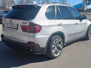 2007 BMW X5 48i II (E70), серебристый, 1450000 рублей, вид 2