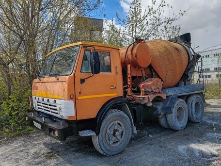 1988 КамАЗ Автобетоносмеситель, оранжевый, 380000 рублей, вид 2