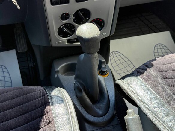 2006 Renault Logan I, синий - вид 14