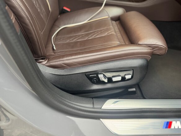2022 BMW 7 серии 740d xDrive VI (G11/G12) Рестайлинг, серый, 7000000 рублей - вид 14