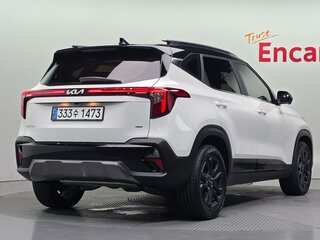 2023 Kia Seltos I Рестайлинг, белый, 2150200 рублей, вид 2