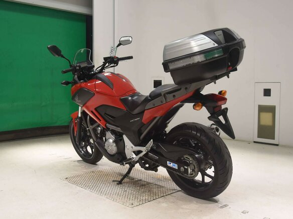 2012 Honda NC 700X, красный, 675000 рублей - вид 5