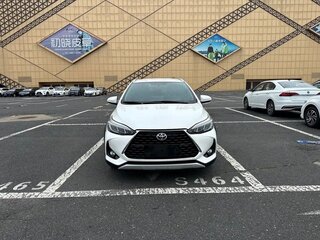 2023 Toyota Yaris L X XP150 Рестайлинг, белый, 1119000 рублей, вид 2