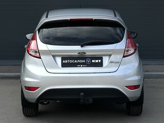 2015 Ford Fiesta Mk6 Рестайлинг, серебристый, 545000 рублей, вид 5