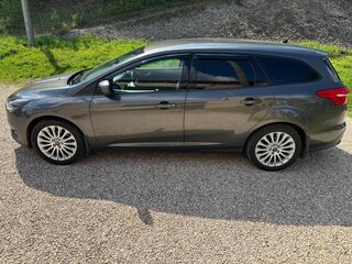 2016 Ford Focus III Рестайлинг, серый, 780009 рублей, вид 3