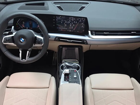 2025 BMW X1 18d sDrive III (U11/U12), чёрный, 5783451 рублей - вид 10