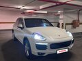 2015 Porsche Cayenne II Рестайлинг (958), белый, 3640000 рублей - вид 2