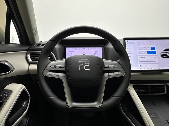 2025 BYD Yuan Up 45.12 kWh, серый, 1450007 рублей - вид 7