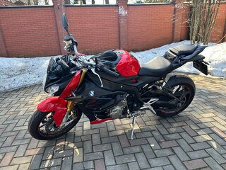 2018 BMW S 1000 R, красный, 1050000 рублей, вид 1