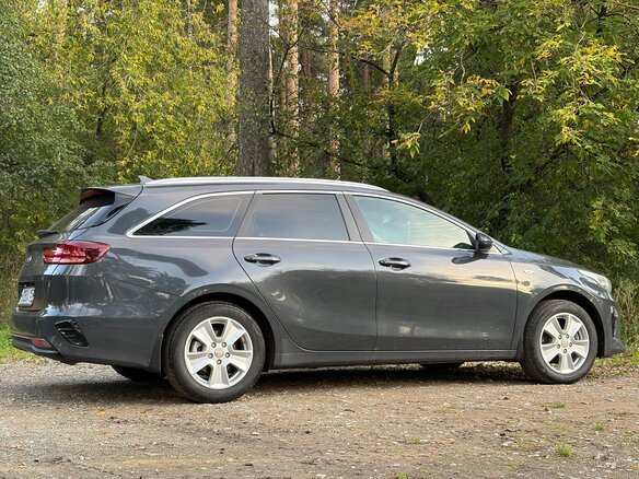 2019 Kia Ceed III, серый - вид 10