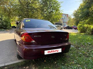 2005 Kia Spectra I Рестайлинг 2, красный, 310000 рублей, вид 4