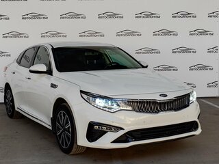 2019 Kia Optima IV Рестайлинг, белый, 2049000 рублей, вид 3