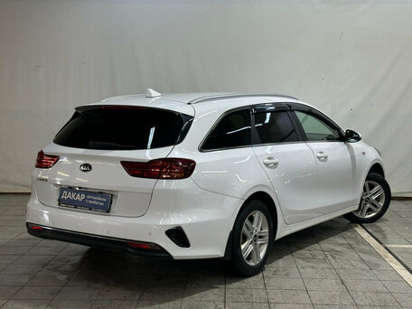 2019 Kia Ceed III, белый, 1420000 рублей, вид 3